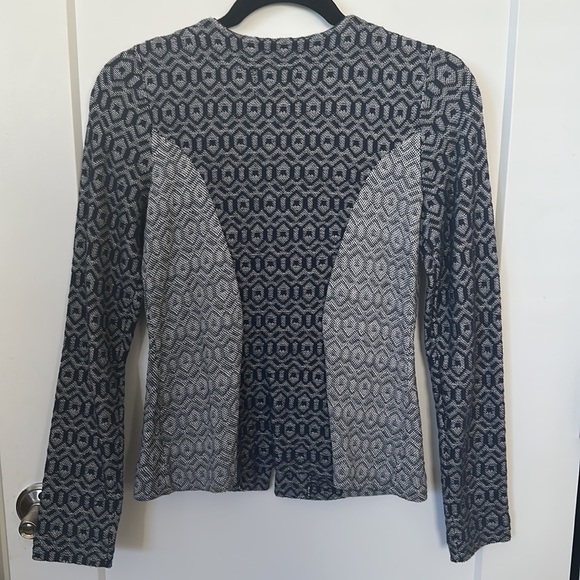 ANTHROPOLOGIE Geo Diamond Jacket Knit Grey Navy Blue Collarless Zip Front NEW - Picture 4 of 6
